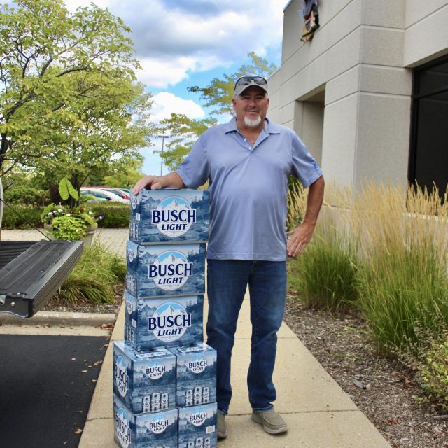 Have you ever wondered how many cases of Busch Light = Your Height? 

For our winner, Tim, it’s 7 cases of Busch Light! 

Congrats to Tim! Enjoy your supply of Busch Light! 

#BuschLight #HeightInBuschLight #Height #Busch