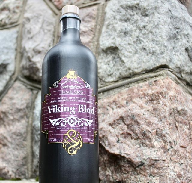 Viking Blod - Danish Mead made with hops & hibiscus. 

Intensely herbal and floral aromas. This artisan metheglin style Danish Mead has hibiscus, which gives it its soft, citrus like flavor and very floral aroma. 

Hoppy, Dry, Spicy, and Warming finish. 

Honey is the major and most important item in our recipes. 

Brewed based on a recipe from the year 1700 with 100% natural ingredients. Free from additives of any kind. 

#Mead #Danish #Hibiscus #Honey #Hops #Natural #Nordic